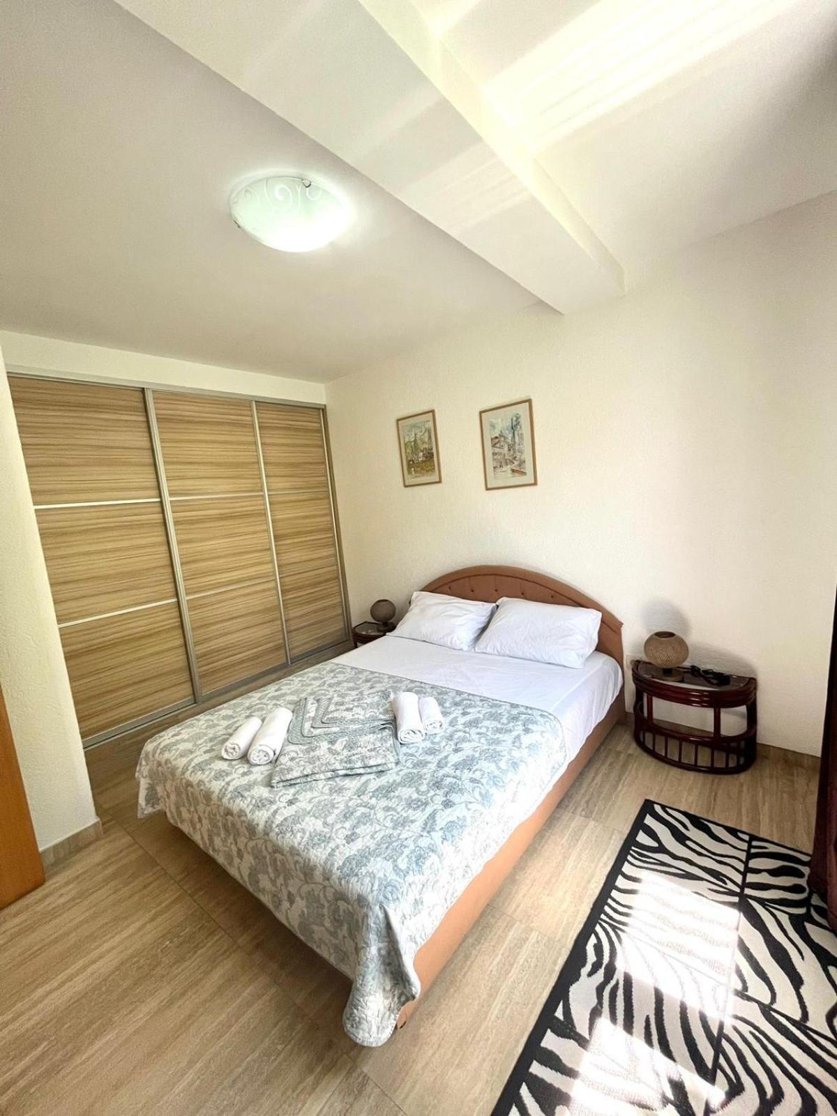 Apartments Harmonija Budva Buitenkant foto