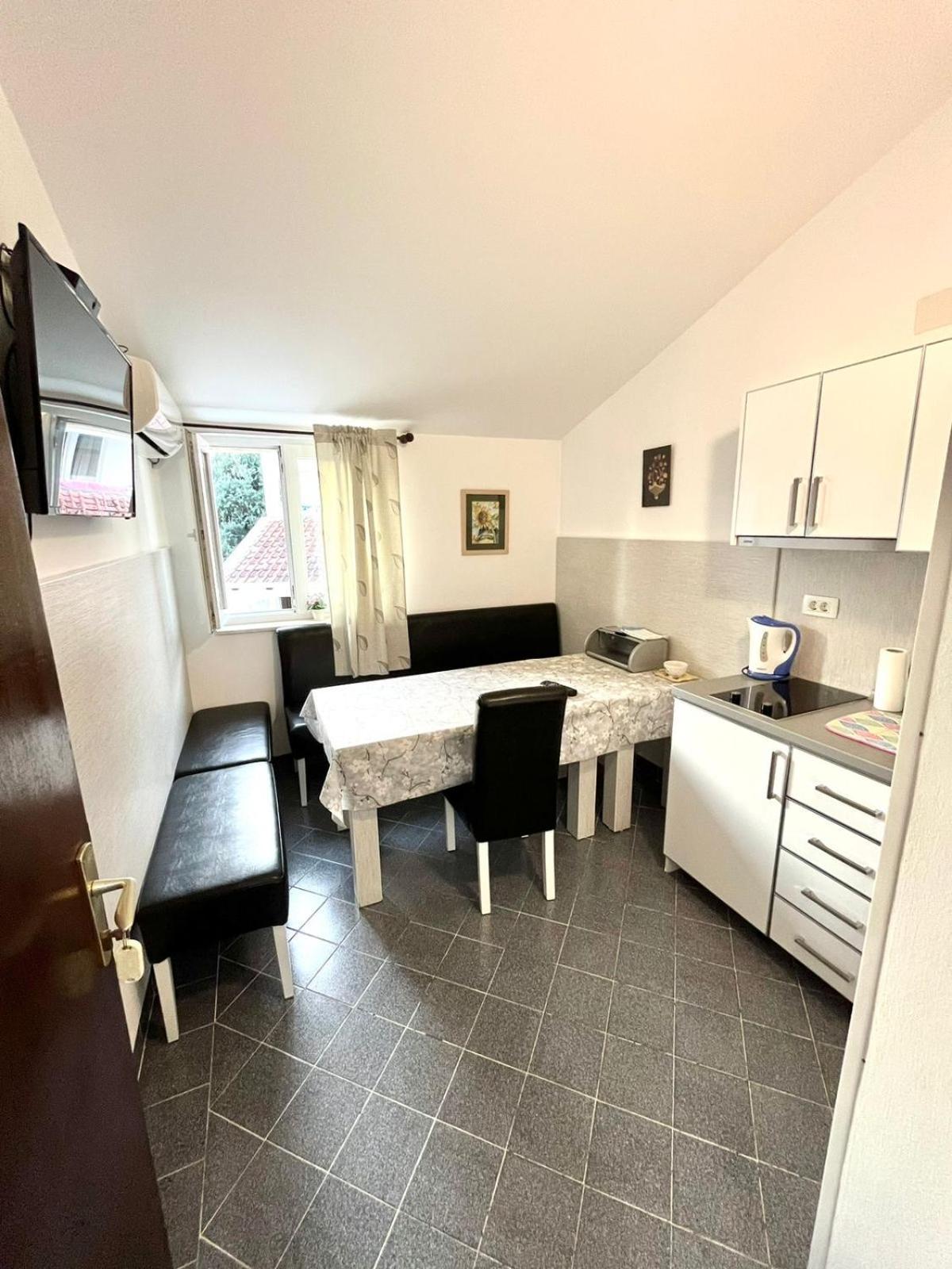 Apartments Harmonija Budva Buitenkant foto